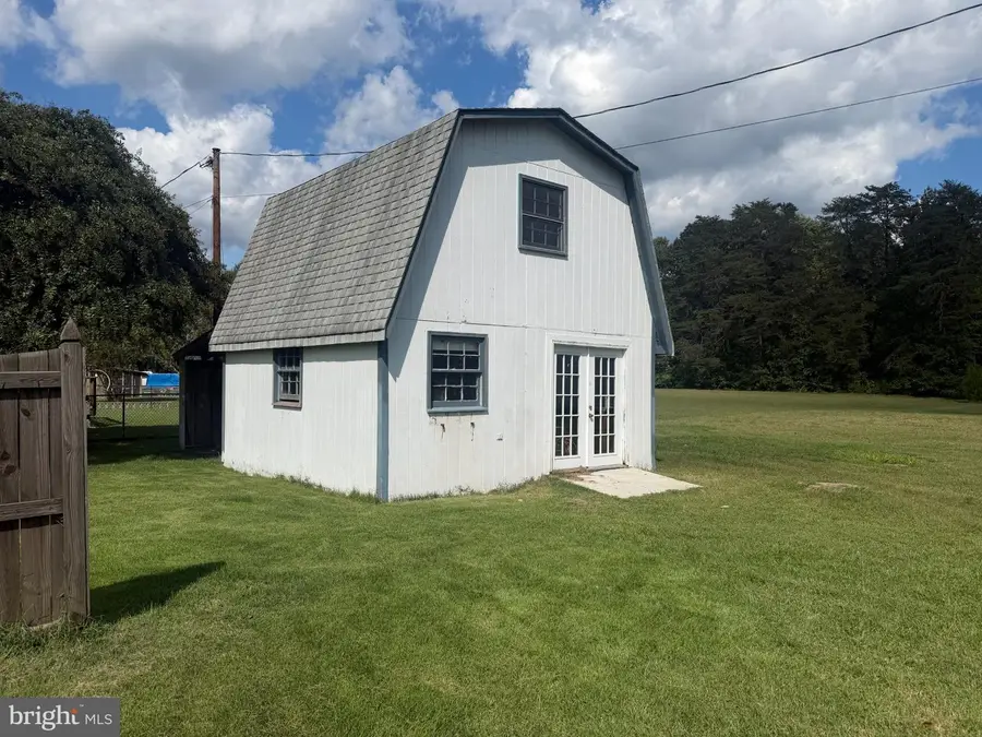 16184 Melville Ln, Bowling Green, VA 22427 - #3