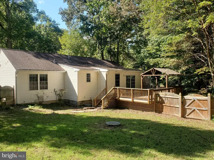 747 Lake Caroline Dr, Ruther Glen, VA 22546 - #2