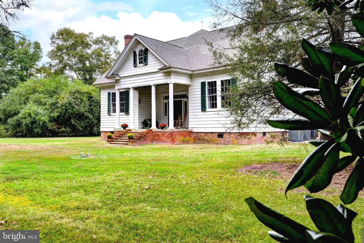 6049 Tidewater Trl, Champlain, VA 22438 - Image #1