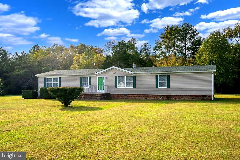 325 Bowlers Rd, Tappahannock, VA 22560 - Image #1