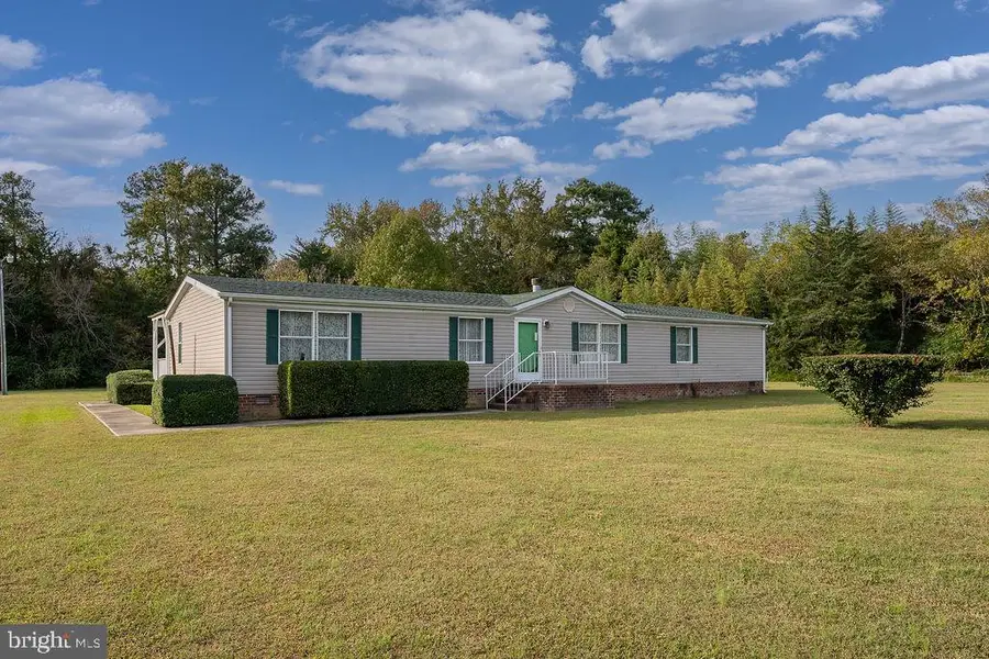 325 Bowlers Rd, Tappahannock, VA 22560 - Image #2