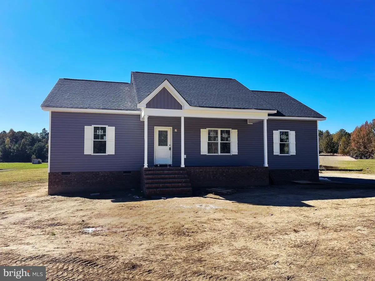 258 Oswald Lane, Dunnsville, VA 22454 - Image #1