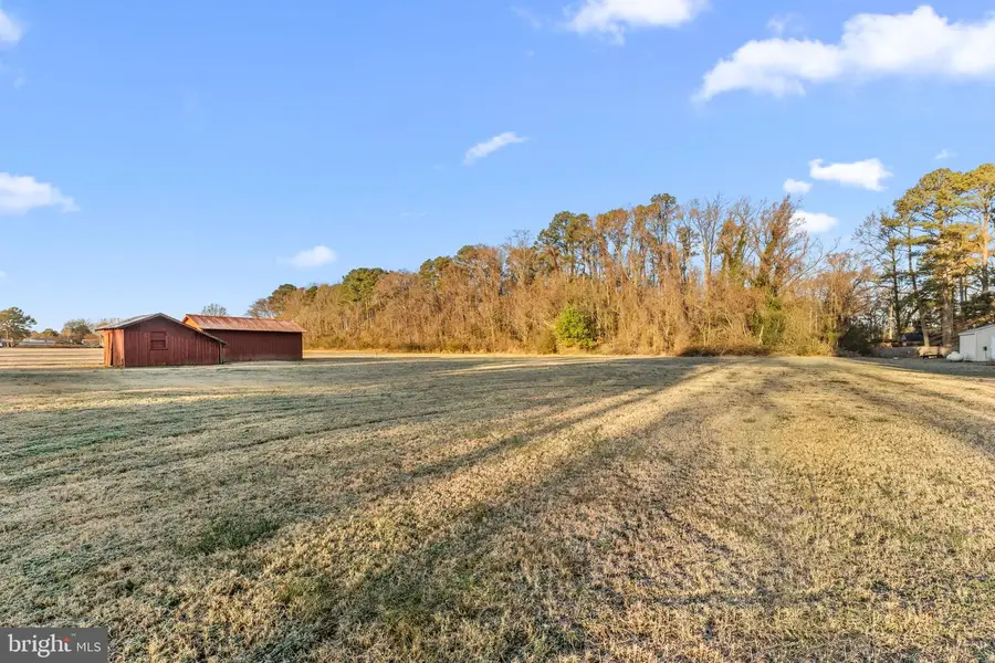 501 Essex St, Tappahannock, VA 22560 - #3