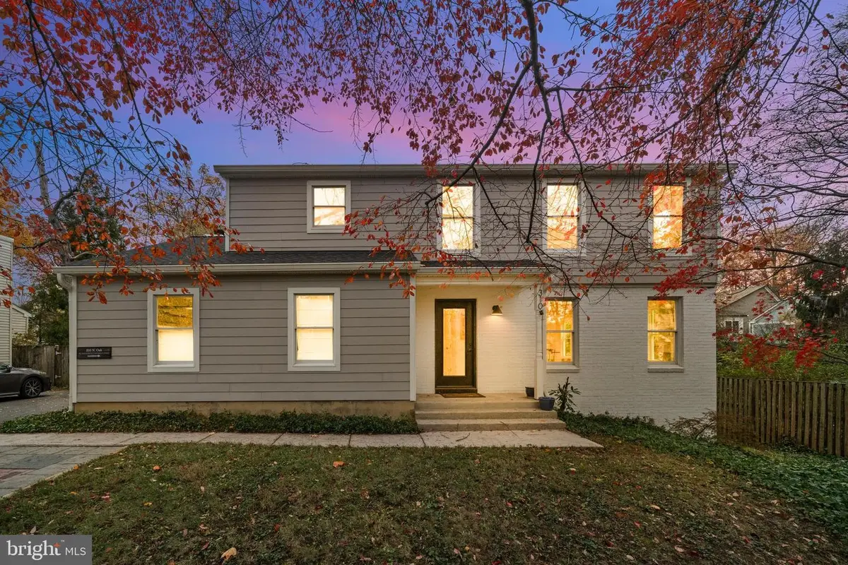 310 N Oak St, Falls Church, VA 22046 - Image #1