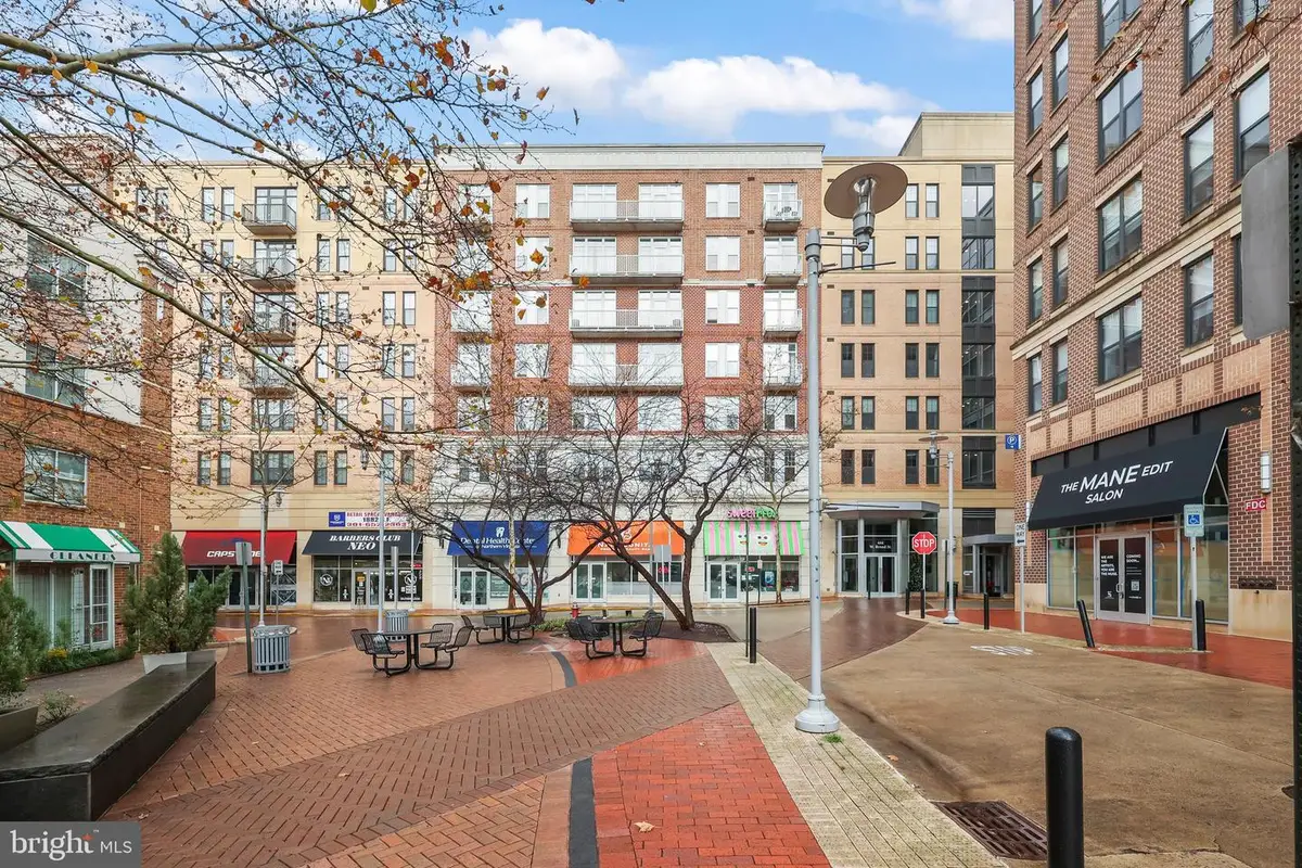 444 W Broad St #504, Falls Church, VA 22046 - Image #1