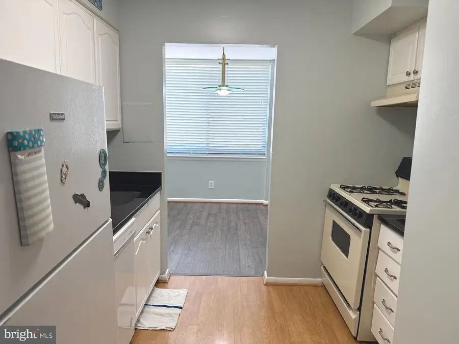 600 Roosevelt Blvd #611, Falls Church, VA 22044 - #3