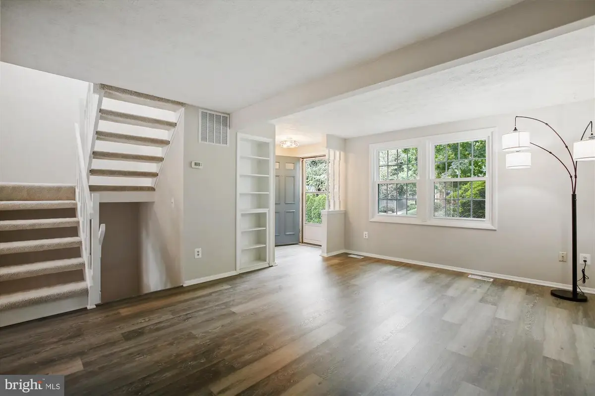 209 S Virginia Ave, Falls Church, VA 22046 - #1