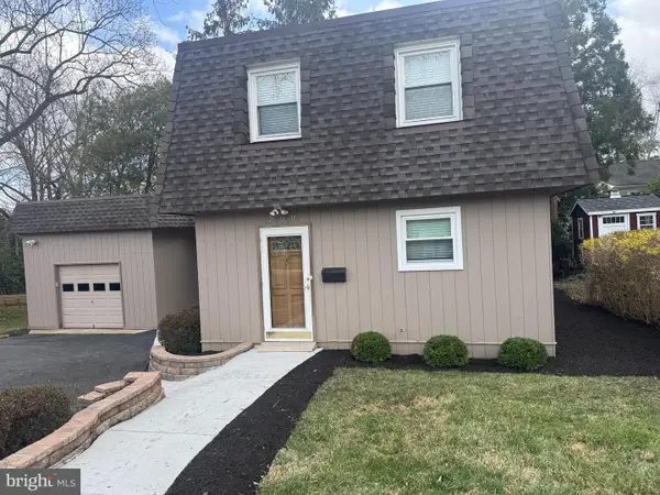 500 Little Falls St, FALLS CHURCH, VA 22046