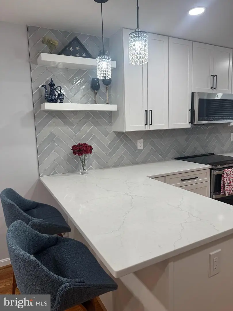 500 Little Falls St, Falls Church, VA 22046 - #3