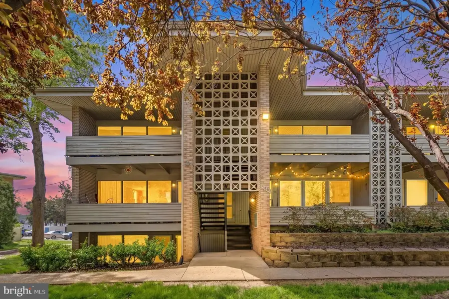 124 Haycock Rd #c-2, Falls Church, VA 22046 - #2