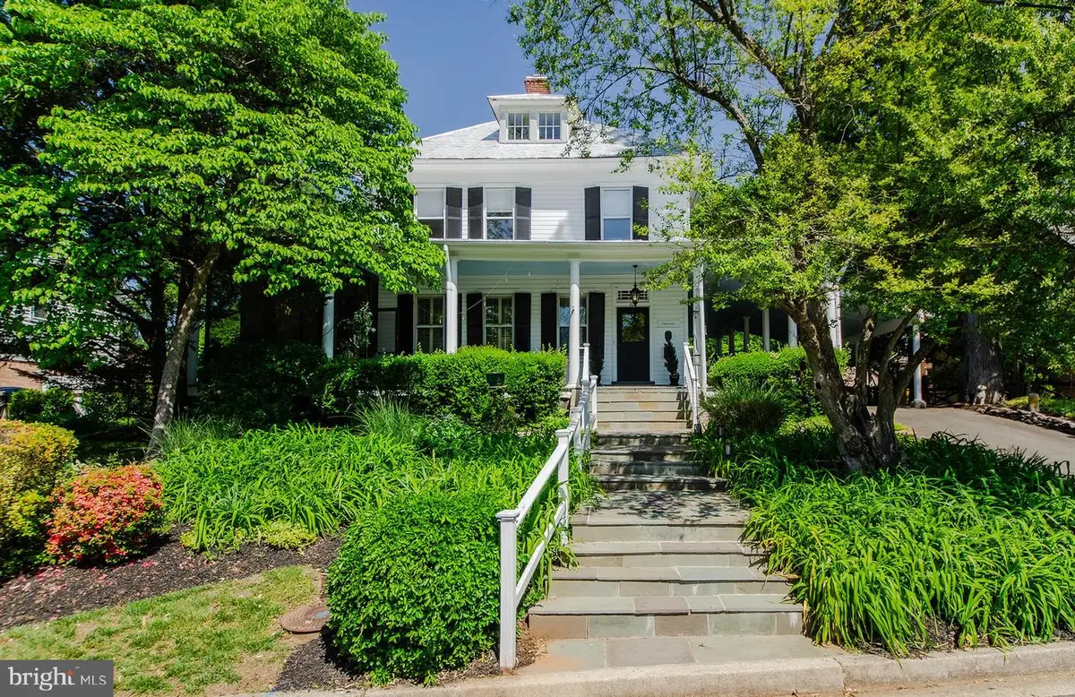 208 Patterson St, Falls Church, VA 22046 - #1