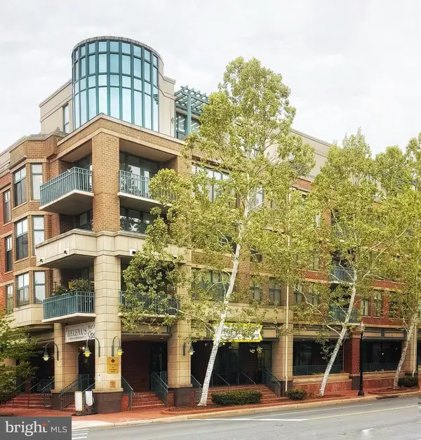 502 W Broad St #417, FALLS CHURCH, VA 22046