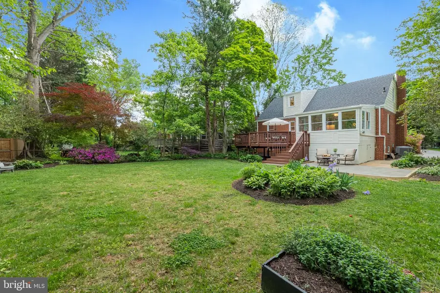 302 S West St, Falls Church, VA 22046 - #2