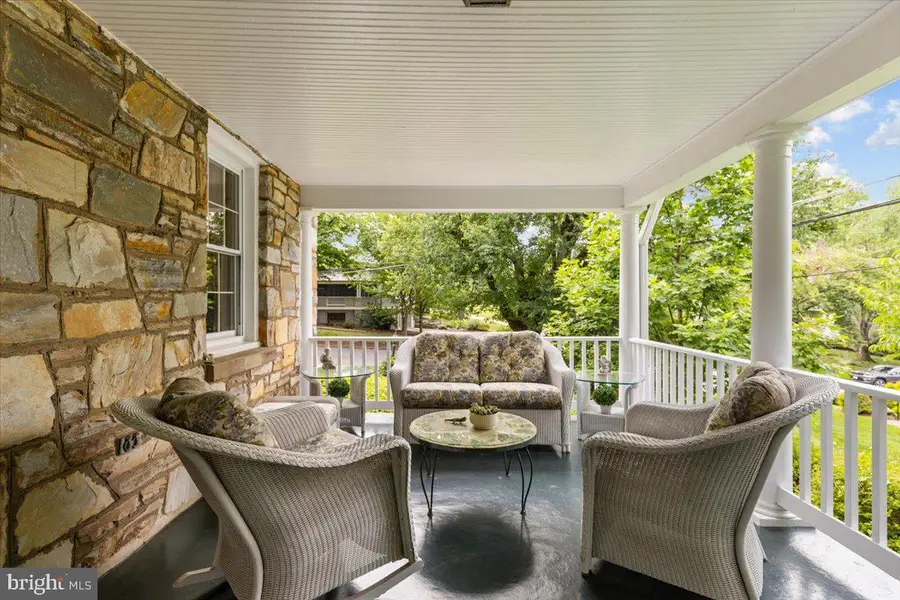 202 Buxton Rd, Falls Church, VA 22046 - #3