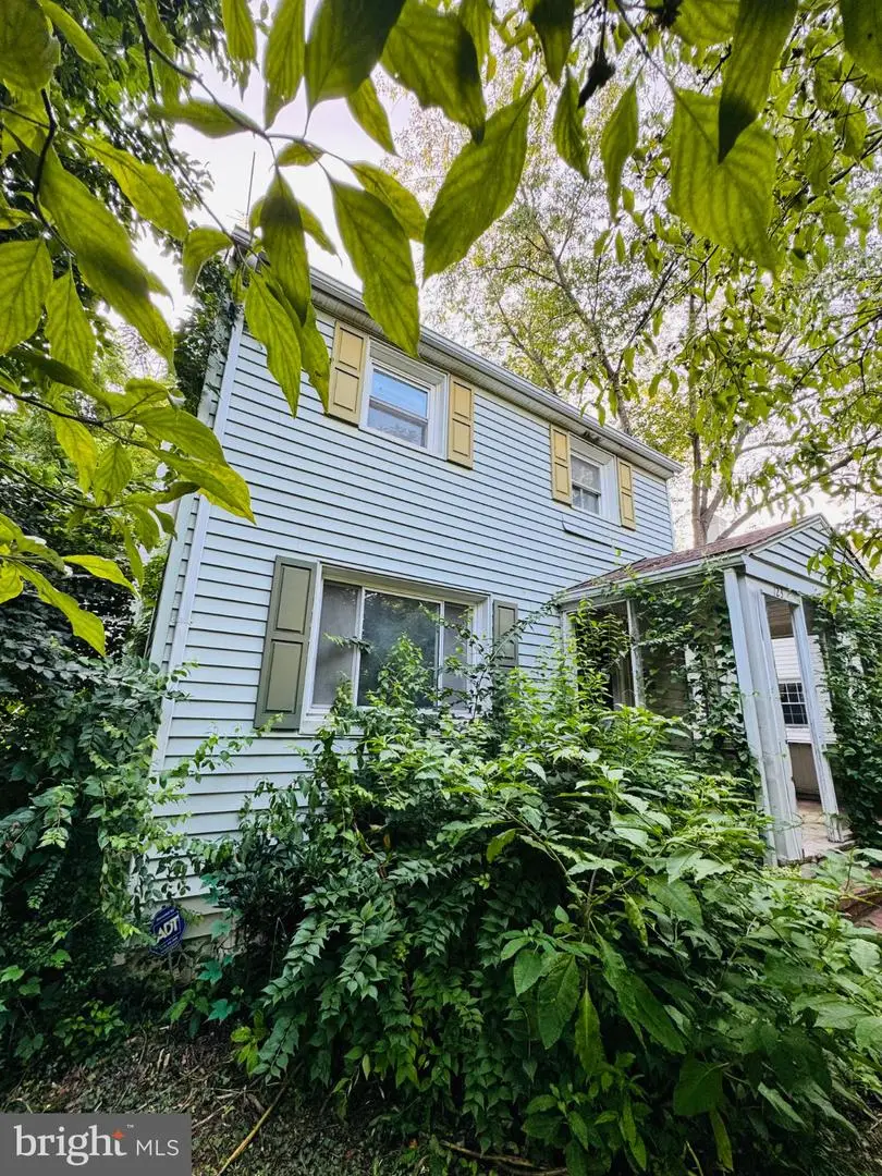 123 W Westmoreland Rd, Falls Church, VA 22046 - #1