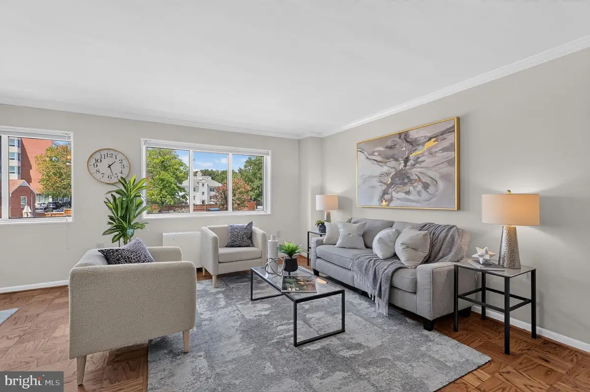 200 N Maple Ave #314, Falls Church, VA 22046 - #1