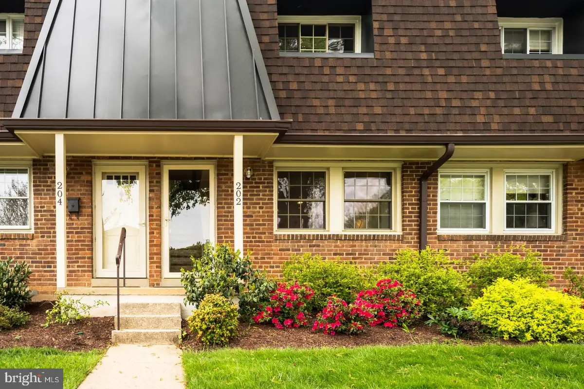 202 S Virginia Ave #73, Falls Church, VA 22046 - #1