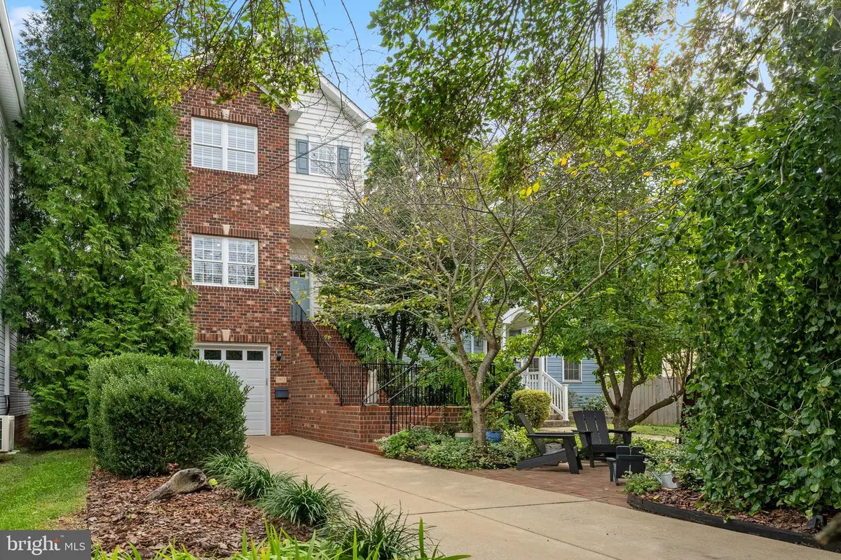 1613 Charles St, Fredericksburg, VA 22401 - Image #1