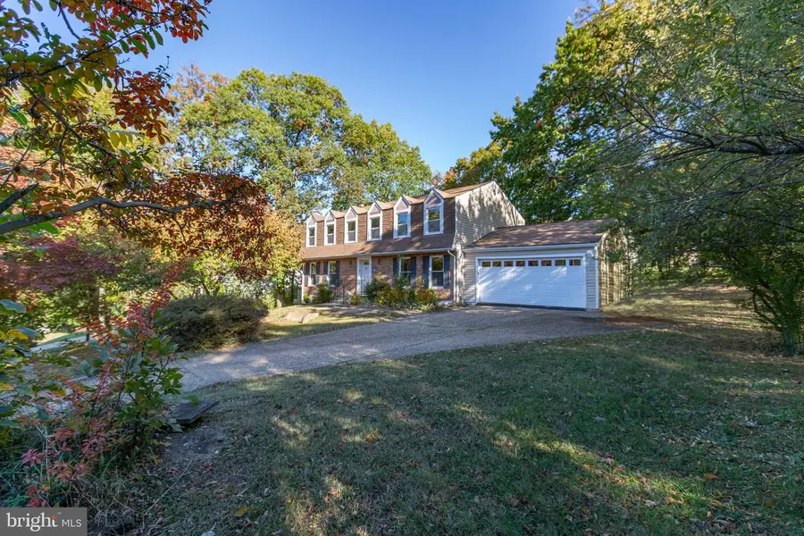105 Springwood Dr, Fredericksburg, VA 22401 - Image #2