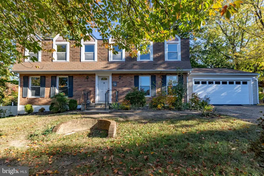 105 Springwood Dr, Fredericksburg, VA 22401 - Image #3