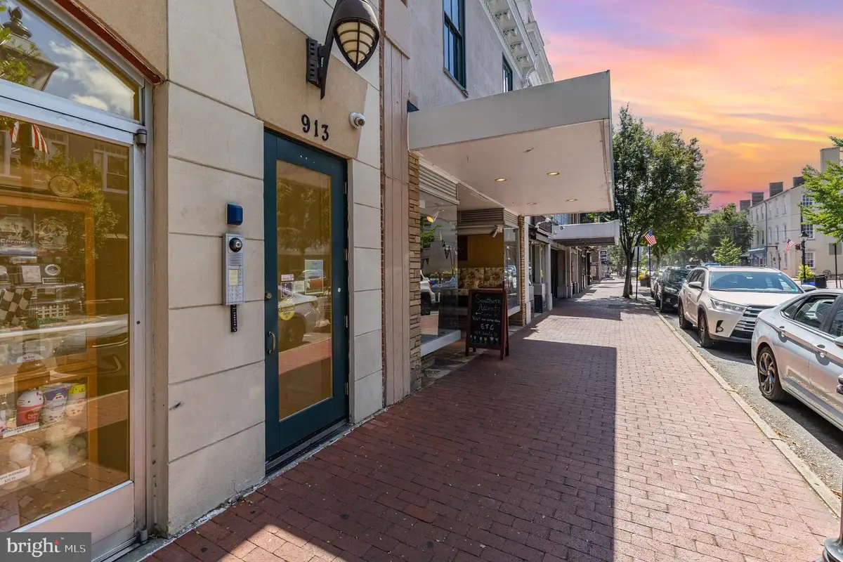 913-b Caroline, Fredericksburg, VA 22401 - Image #1