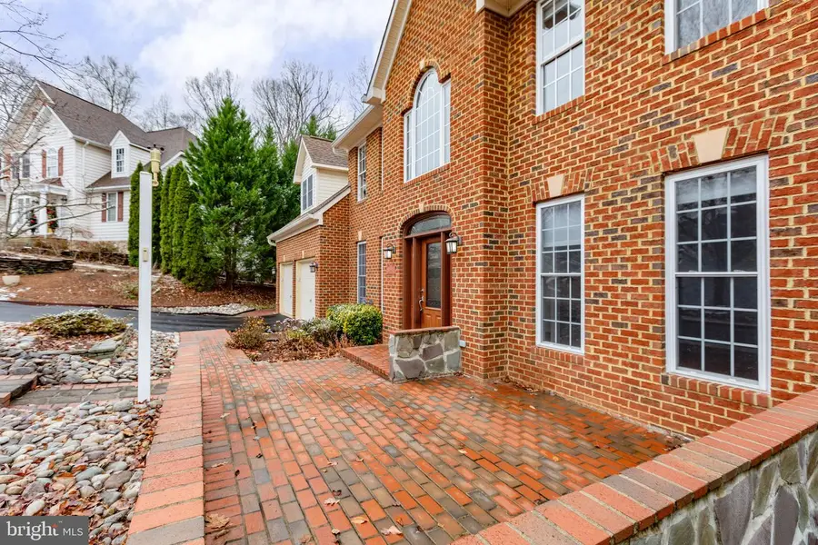 1010 Roberts Ct, Fredericksburg, VA 22401 - Image #3