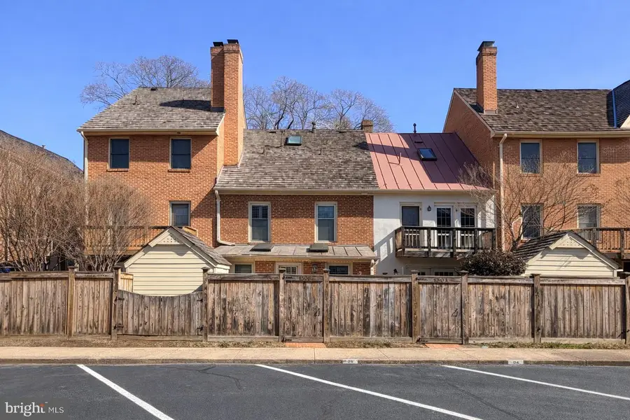 1306 Kenmore Ave #4, Fredericksburg, VA 22401 - #2