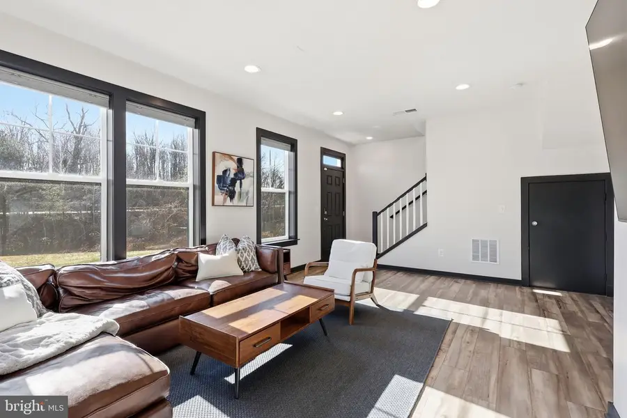 121 Kinross Ln, Fredericksburg, VA 22401 - Image #3