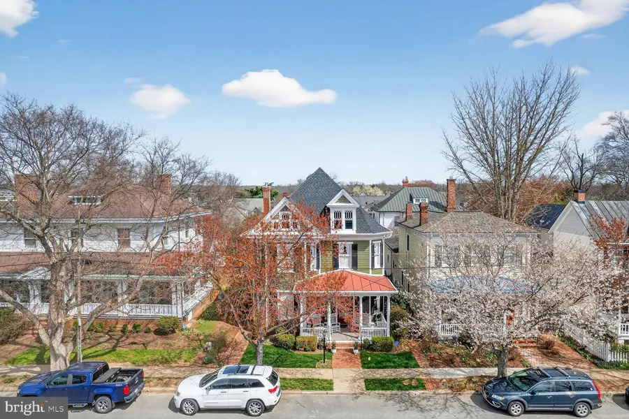 1305 Washington Ave, Fredericksburg, VA 22401 - #2