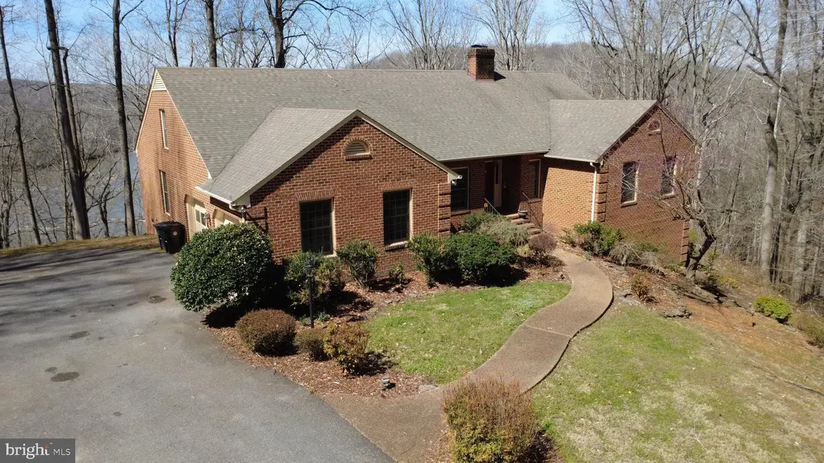 5513 River Rd, Fredericksburg, VA 22407 - #1