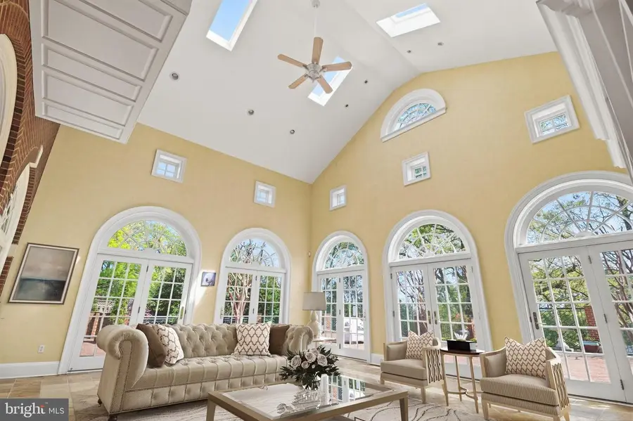 1711 Highland Rd, Fredericksburg, VA 22401 - #3