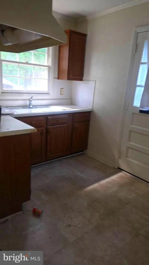 2005 New Kent St, Fredericksburg, VA 22401 - #3