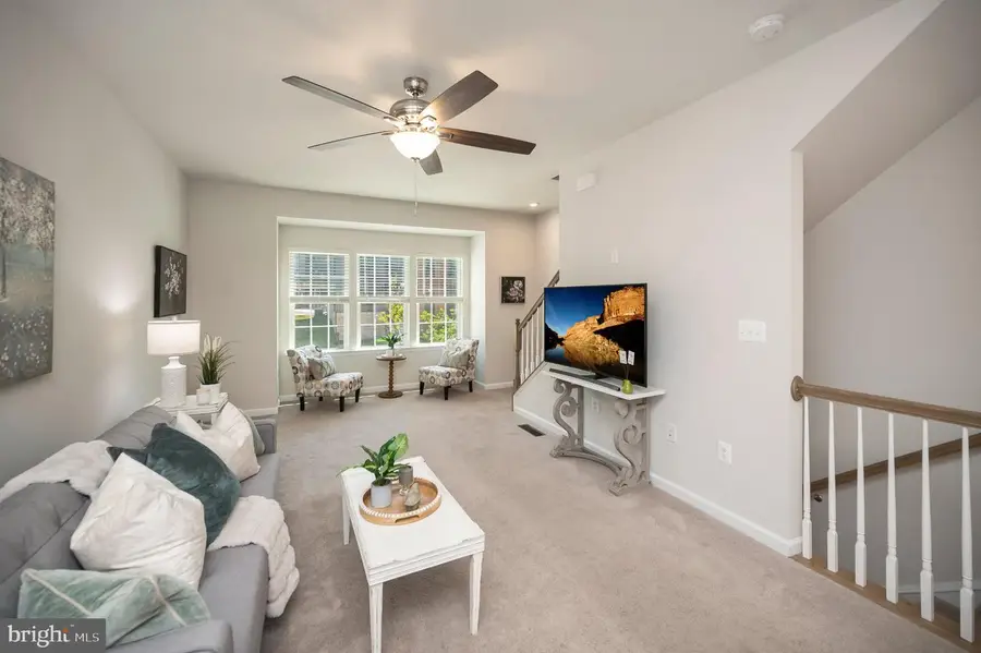 1103 Rampart Dr, Fredericksburg, VA 22401 - #2