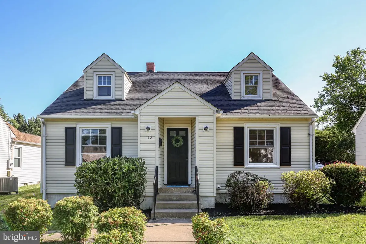 110 Forest Ave, Fredericksburg, VA 22401 - #1