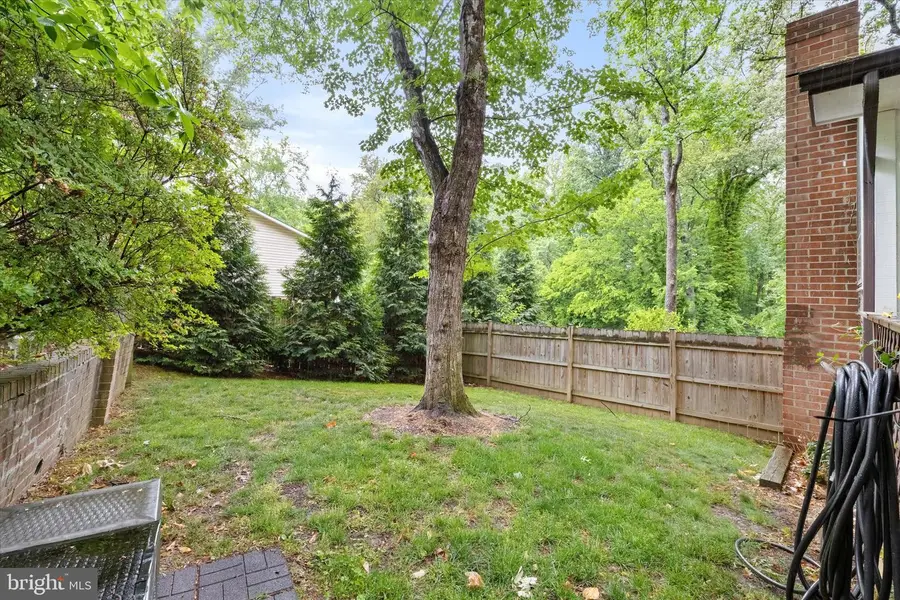 302 Altoona Dr, Fredericksburg, VA 22401 - #3