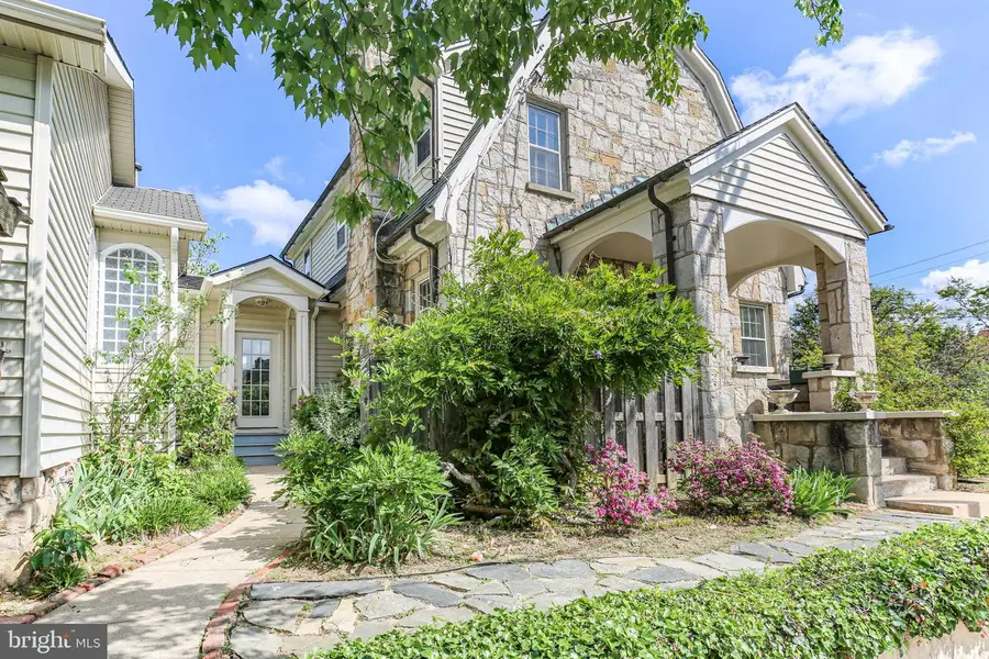1500 Augustine Ave, Fredericksburg, VA 22401 - #2