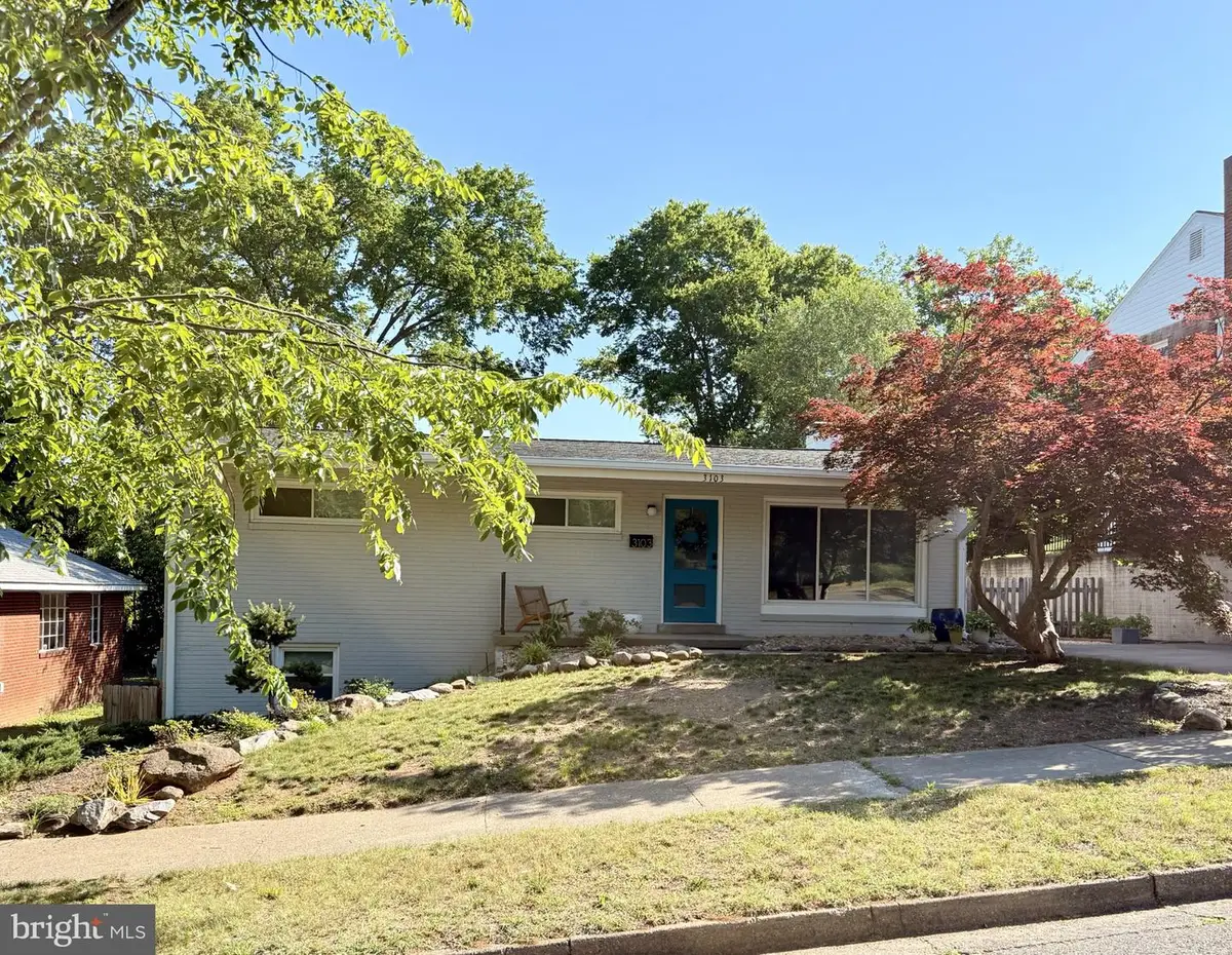 3103 Linden Ave, Fredericksburg, VA 22401 - #1