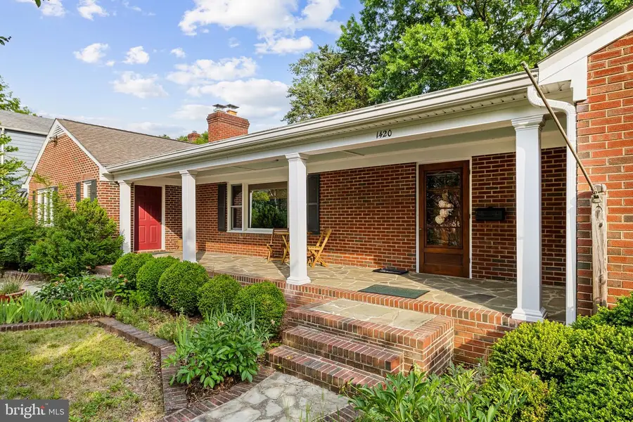 1420 Royston St, Fredericksburg, VA 22401 - #3