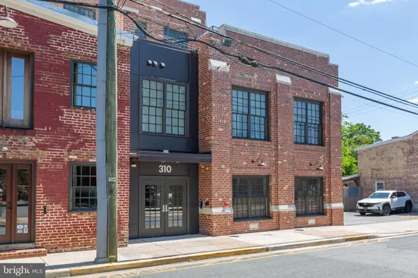 310 Frederick St #403, FREDERICKSBURG, VA 22401