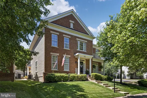 1305 Hearthstone Dr, FREDERICKSBURG, VA 22401