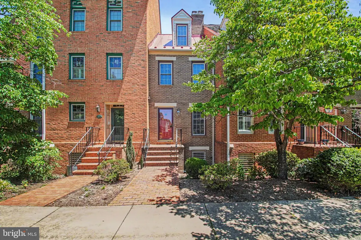 807 College Ave, Fredericksburg, VA 22401 - #1