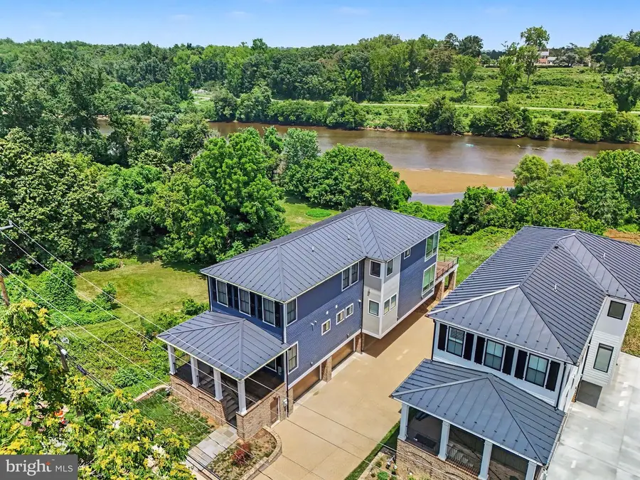 1119 Sophia St, Fredericksburg, VA 22401 - #3