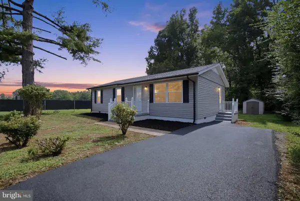 2005 New Kent St, FREDERICKSBURG, VA 22401