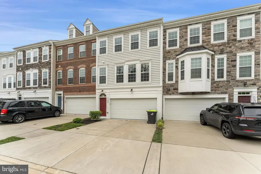 1105 Nolan St, Fredericksburg, VA 22401 - #3