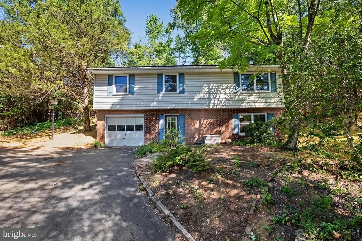 7 Seneca Ter, Fredericksburg, VA 22401 - #1