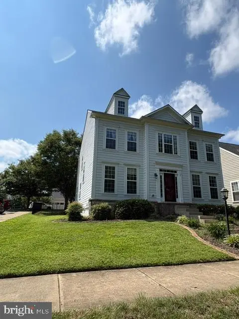 1201 Hearthstone Dr, Fredericksburg, VA 22401 - #2
