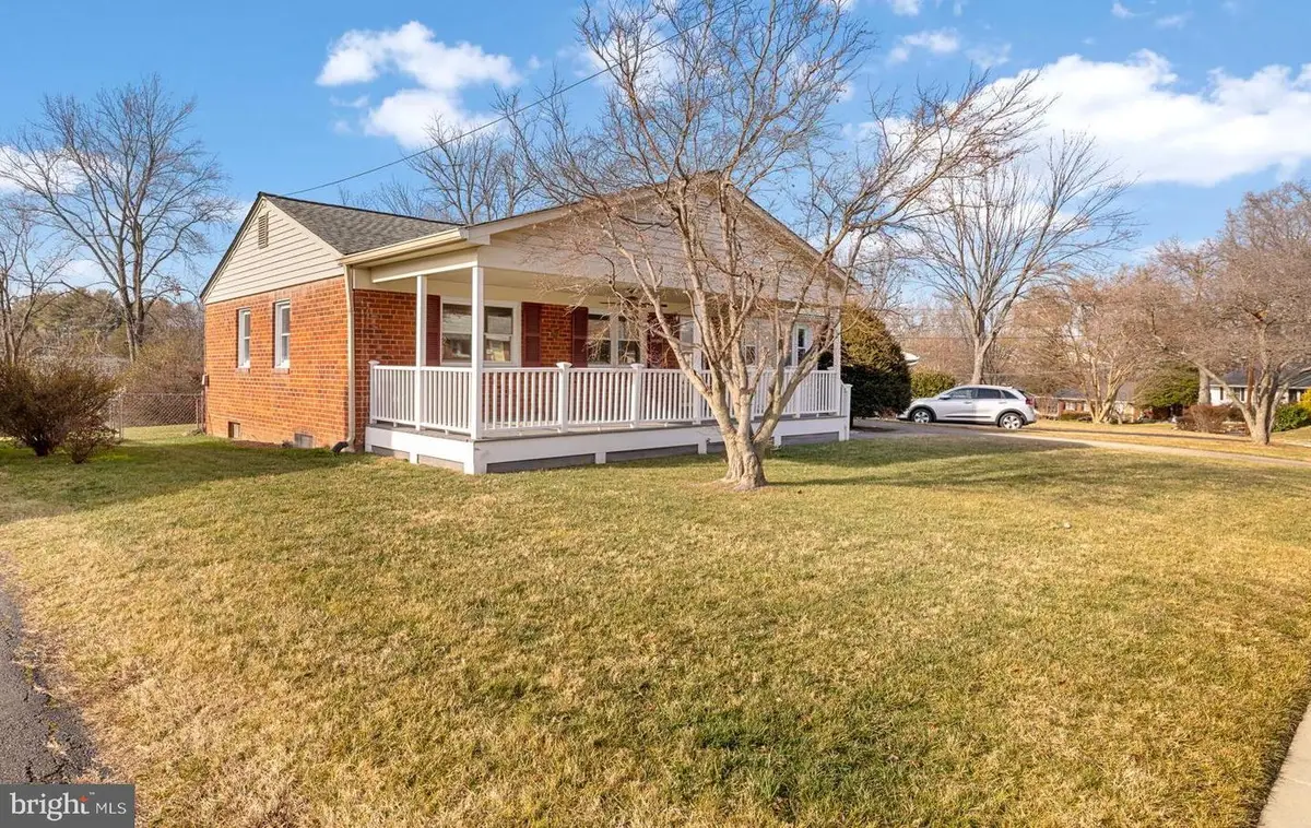 4110 Berritt St, Fairfax, VA 22030 - Image #1