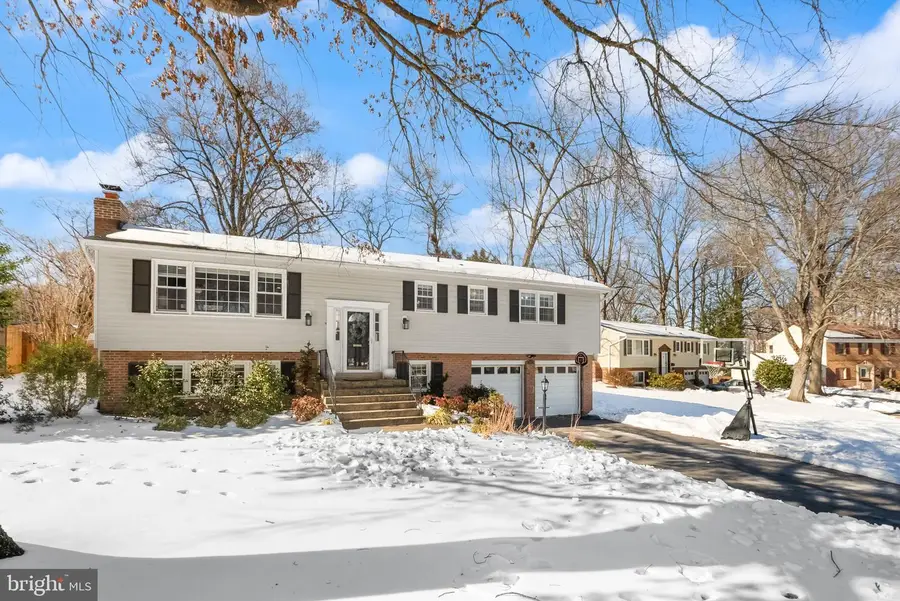 3130 Flintlock Rd, Fairfax, VA 22030 - #3