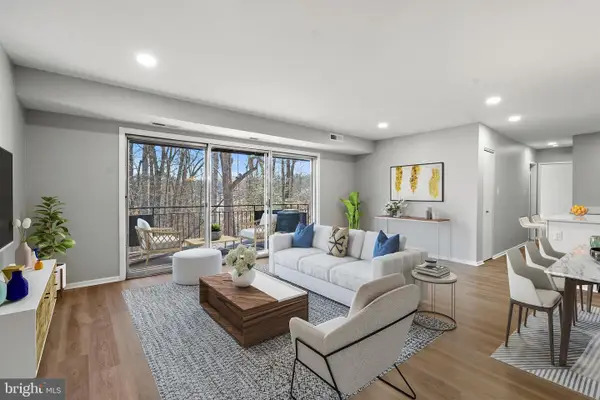 10171 Fair Woods Dr #301, FAIRFAX, VA 22030