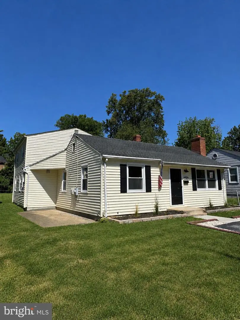 4026 Chestnut St, Fairfax, VA 22030 - #3